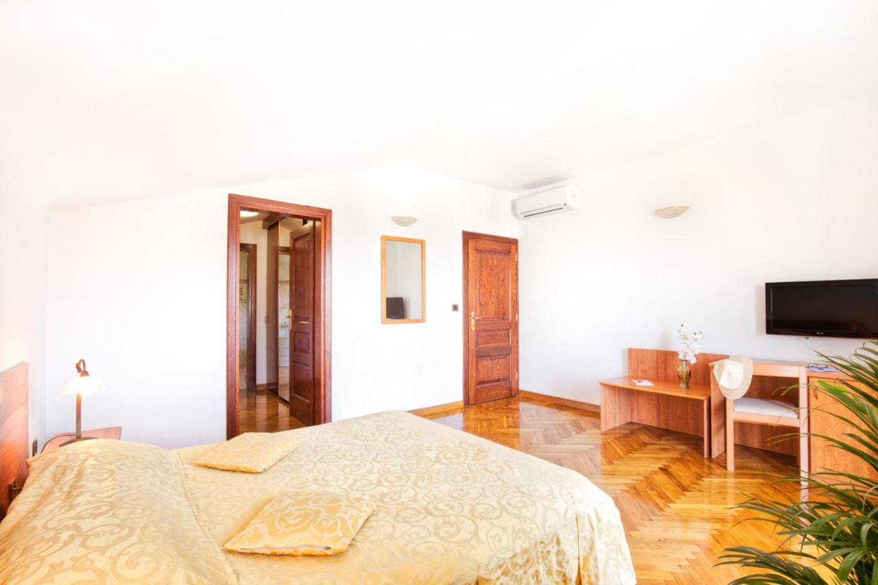 Villa Sveta Eufemija Bed End Breakfast II Rovinj Dış mekan fotoğraf
